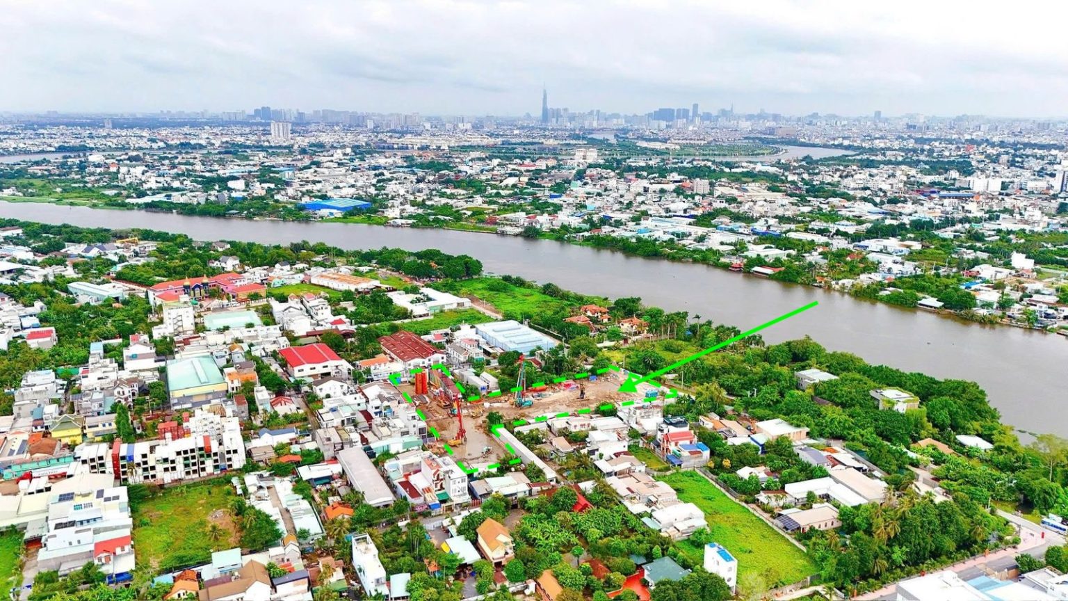 tiến độ at saigon riverside