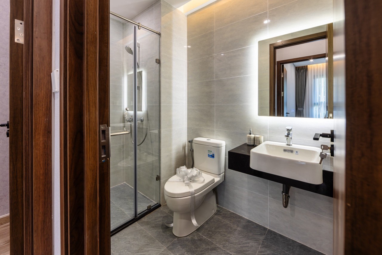 nhà mẫu dựa sn at saigon riverside